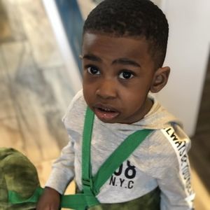 Meet your Posher, Ronald